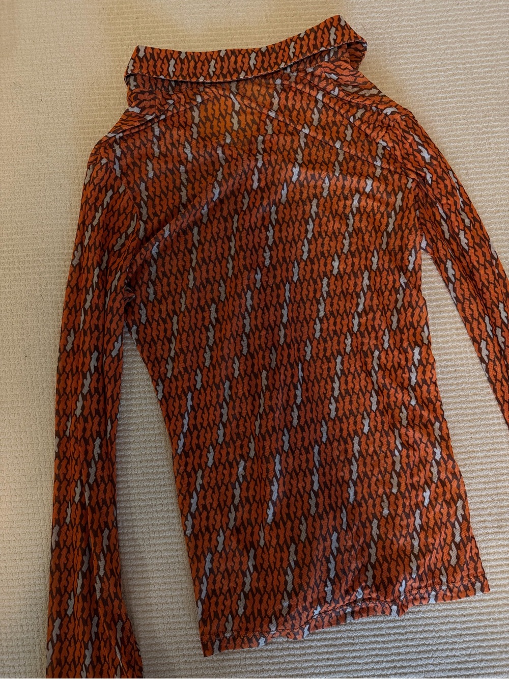 iNAMORATA Mesh Top - Picture 5 of 5